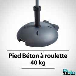 Pied béton à roulettes