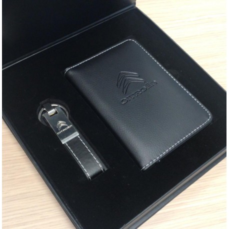 Coffret Porte clé et carte grise